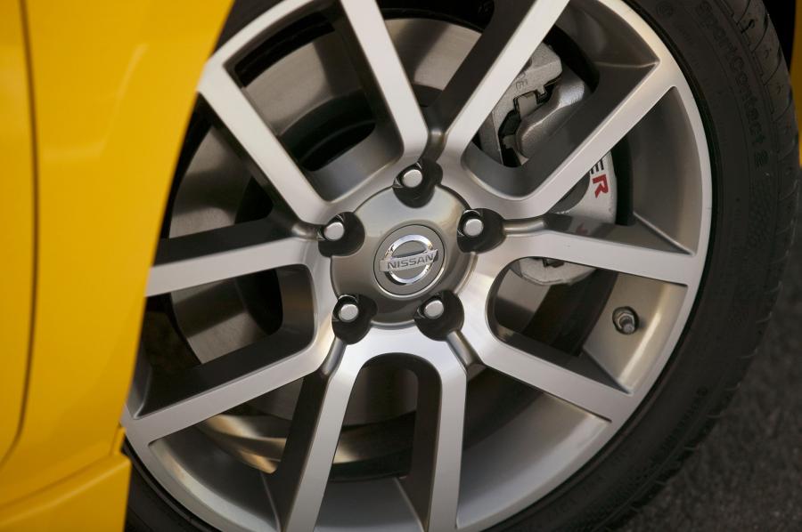 Колеса Nissan Sentra SE-R Spec V (B16) 2007 года  (фото 15 из 21)